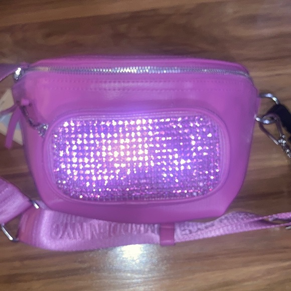 FINAL DROP 🚨NWT Madden pink Fanny pack bling rhinestone Barbie beltbag - Picture 2 of 4